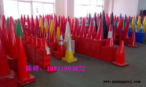停车场硅胶路锥 反光路锥 三色路锥 反光方型交通路锥图1