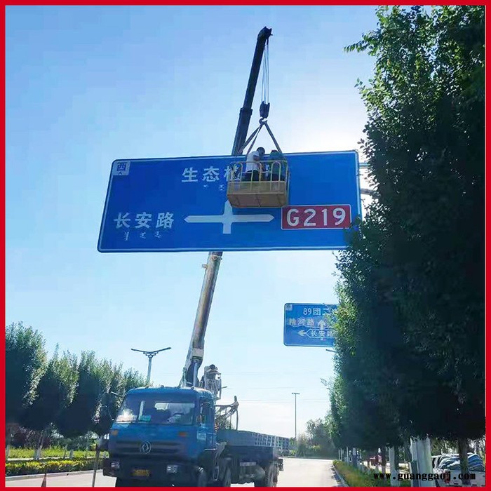 胜峰厂家供应 单立柱交通标志杆 立柱式交通标志杆 交通标志杆 厂家供应 贴心服务  胜峰厂家图2