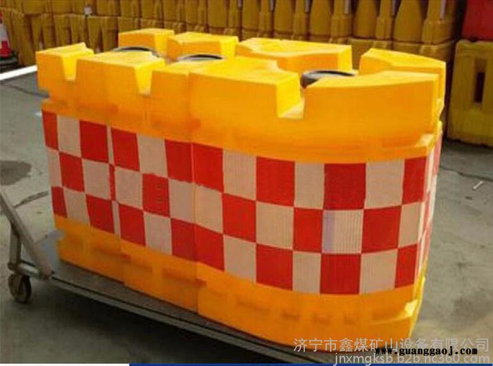 橘红色船型防撞桶 高速公路专用船型防撞桶 量大从优图3
