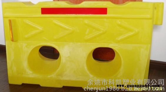 收费站注水防撞墩 高速专用组合式防撞桶 防撞设施厂家图6