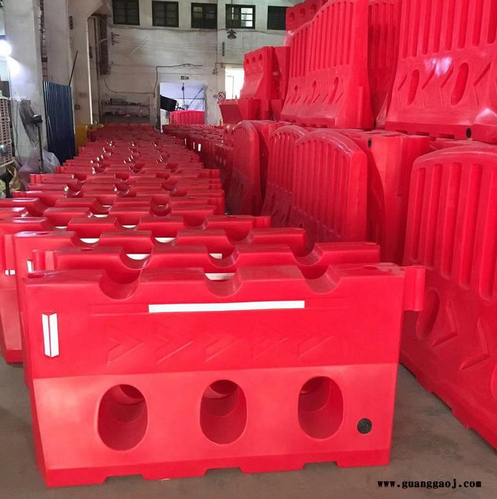 1500*800高速专用水马三孔水马隔离墩路障防撞围栏防撞桶滚塑水马船型防撞桶1500*1300**1300*700