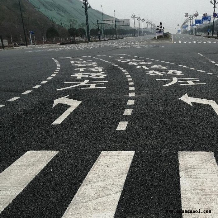 美通 交通标线 智慧斑马线 道路交通指示标线 工厂货源图3