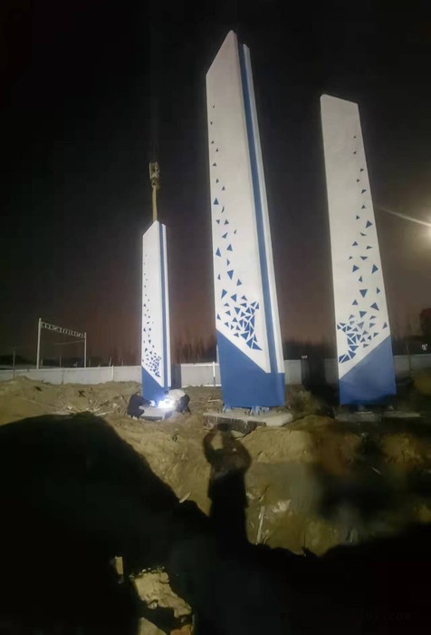 大型不锈钢标识标牌大型不锈钢精神堡垒雕塑金属雕塑厂家图2