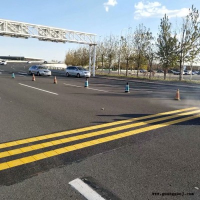震荡划线 停止线划线 工业园区标线 交通标志线 道路画线