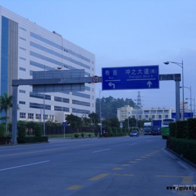 供应深圳互通交通设施、交通标志杆,信号灯杆,龙门架、监控杆、L型八角杆、F杆厂家