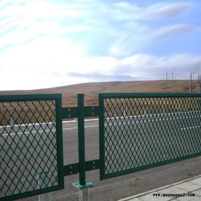 振鼎 高速公路隔离栅  高速公路镀锌防护栏 ** 东北三省