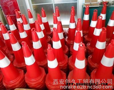 路锥，塑料路锥，锥形桶，塑料锥形桶图2