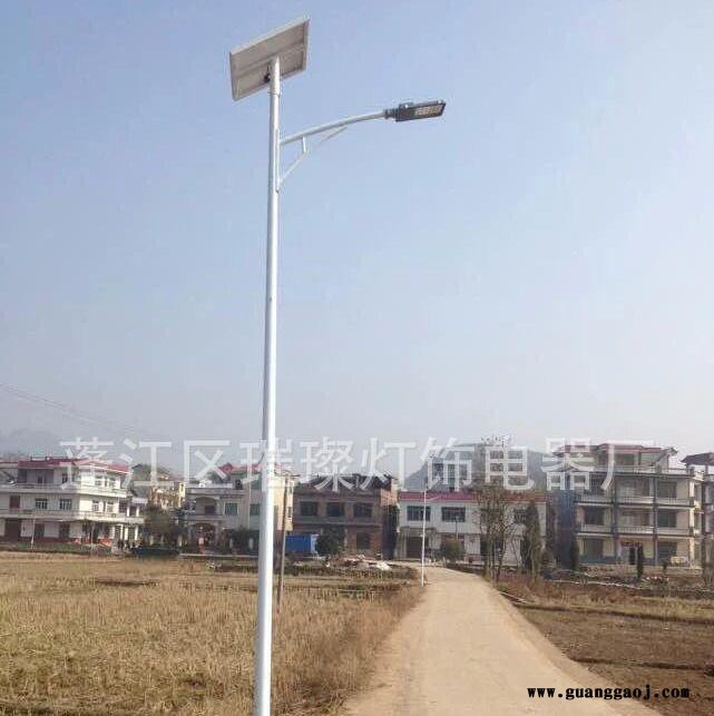 璀璨专业生产监控杆 交通标志牌 监控杆件 led路灯30W6米单双臂路图6