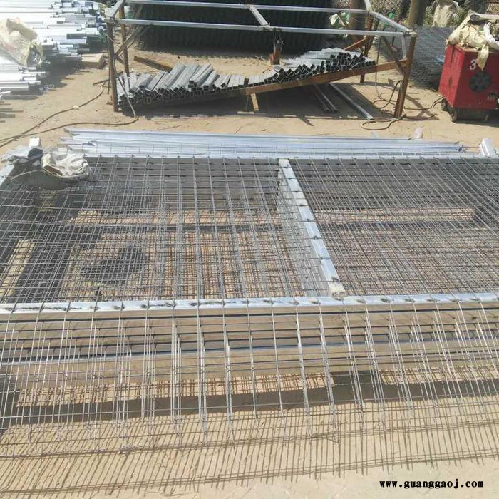 朋英 围栏网  高速框架护栏网 公路护栏网 护栏网厂家图4