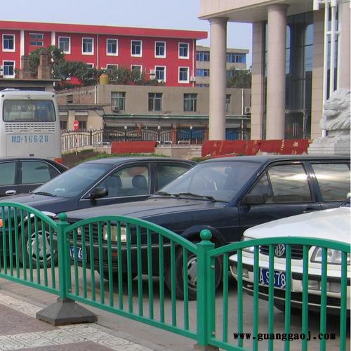 振鼎 高速公路防眩网 高速公路围栏网网  高速公路护栏网 ** 张家口图2