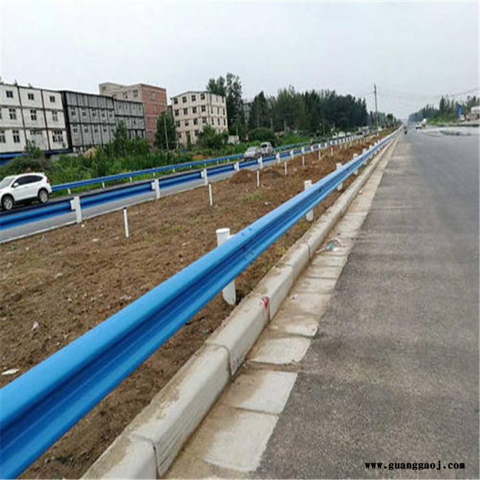 高速公路护栏网  高速公路护栏网厂家 高速公路护栏网批发  专业制造_ 大型生产厂家图8