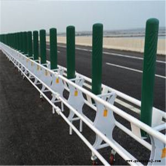 漠河市高速公路声屏障树叶型隔音声屏障 玻璃钢隔音板厂家河北精创图1
