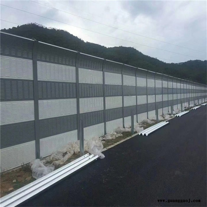 公路声屏障 公路桥梁声屏障 高速公路隔声屏障 高速公路声屏障图5