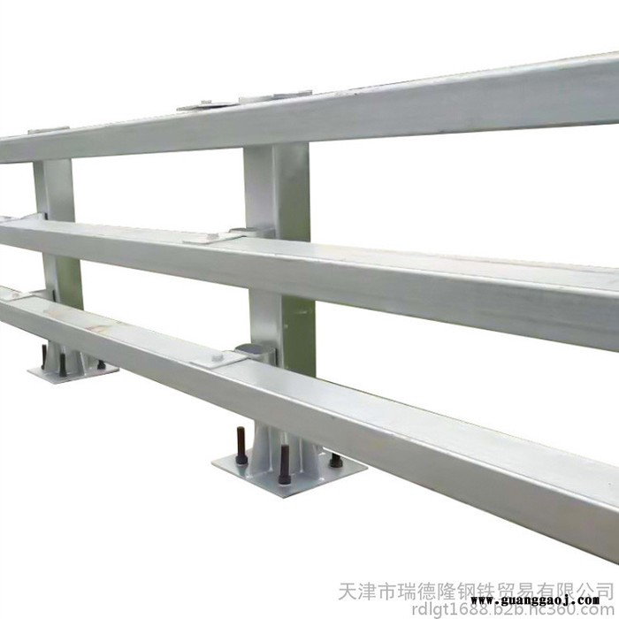 高速公路方管护栏 景观桥铁护栏 304护栏网 工程预算 天津瑞德隆图5