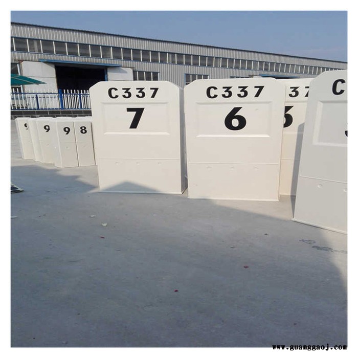 强度高标志牌 玻璃钢标志桩 通讯标识桩 泽润图2