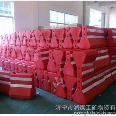 水马,塑料水马,注水围栏水马三孔水马现货批发 量大从优