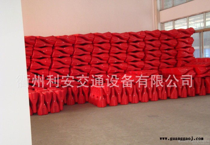 高速防撞围栏水马，交通水马，小围栏水马