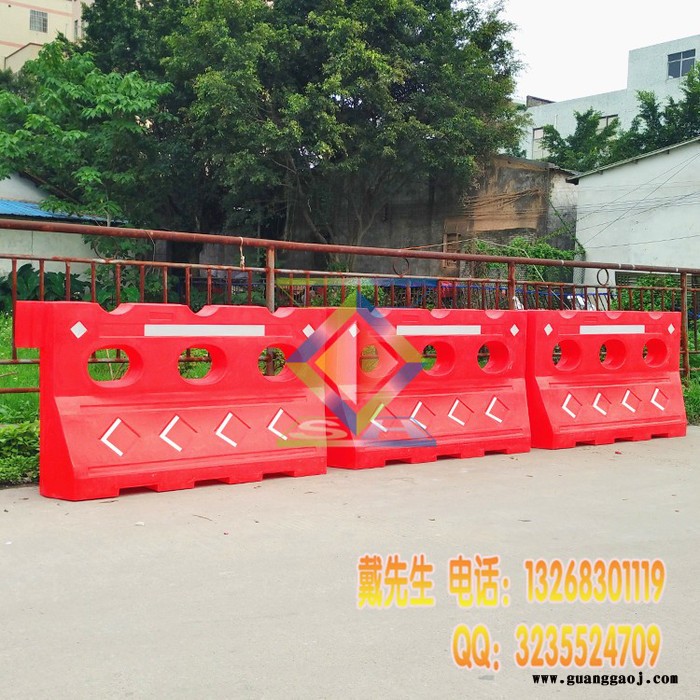 新杰 现货供应1500*800滚塑三孔水马 防撞水马围栏图6