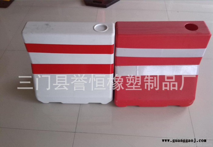 围栏水马 交通设施防撞设施 停车场设备 塑料水马图3
