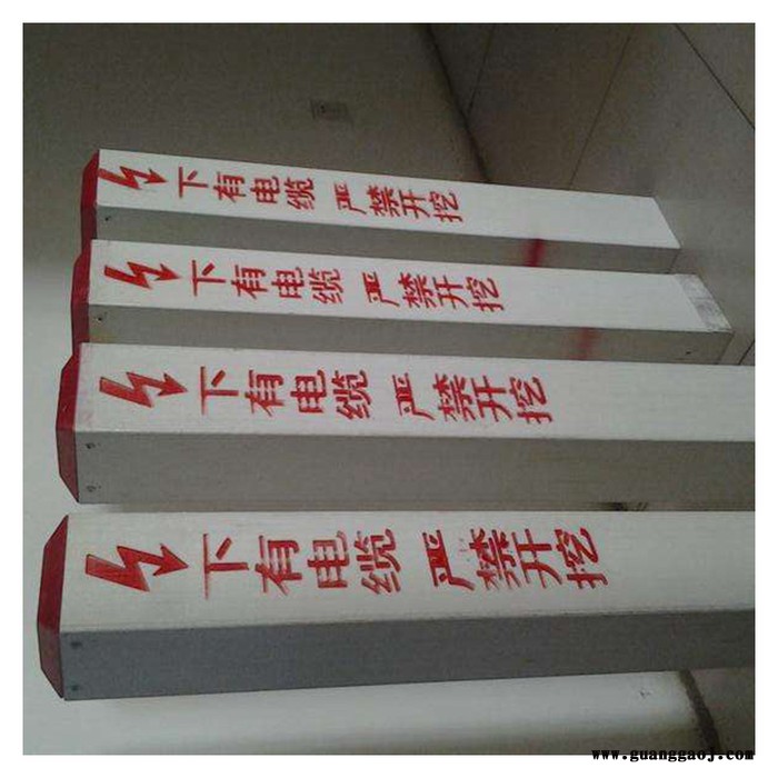 泽润标识桩不变形 隧道标志牌 玻璃钢型材标志桩图4