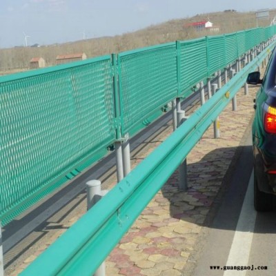 振鼎 高速公路护栏网 高速公路浸塑隔离栏 安平护栏网厂家
