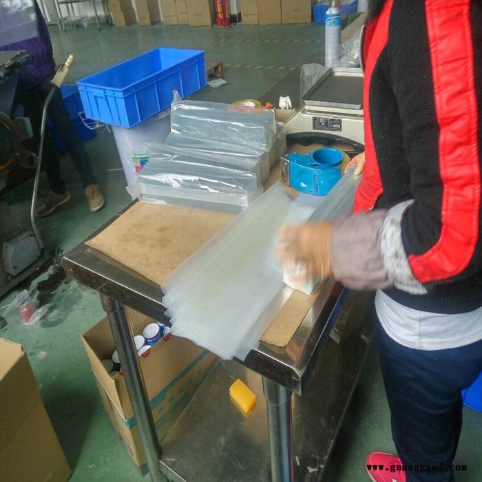 畅飞 PVC模片强力粘胶挂钩无痕钉魔力贴胶片材专业生产厂家图7