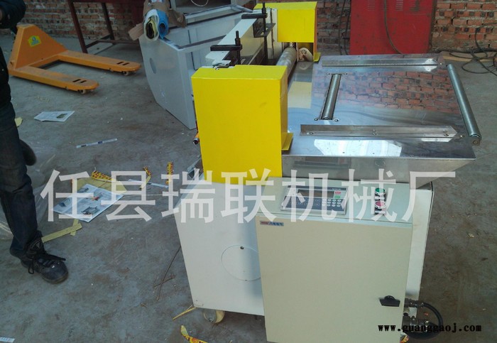 橡胶切条机 皮革料数控切料机 不干胶片数控剁胶片机图3