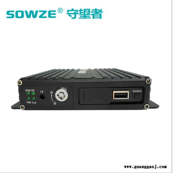 **挖机守望者直供车载监控套装 客车/火车宽电压MDVR D1 SD卡监控主机图1