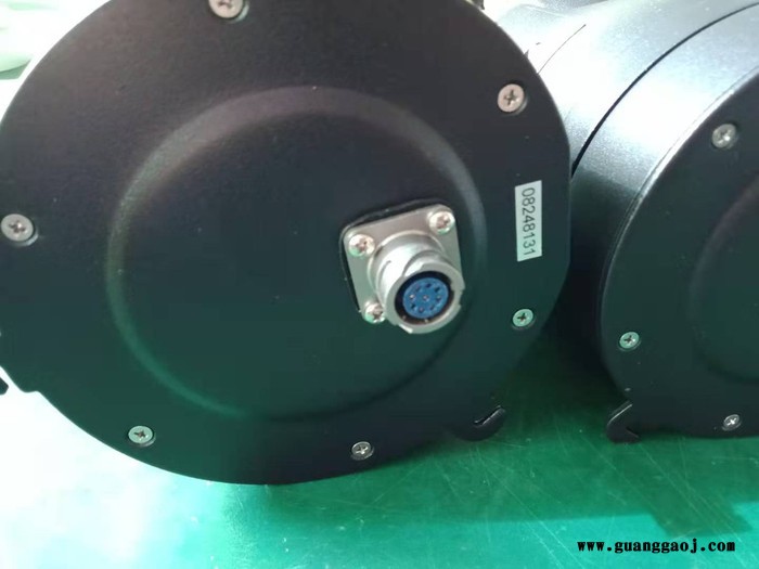 PTZ网络吸顶车载云台摄像机 200万自动变焦红外80米 RS485控制 PELCO-D协议 可定做底部出线图2