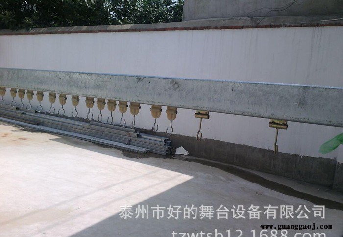 专业舞台电动对开升降阻燃幕布轨道吊杆机设备 机械电机控制系统图2
