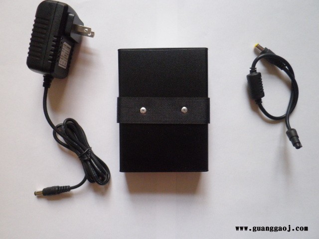 源世达YSD-R-1专用RD8000锂电池12V5000mAh移动电源图4