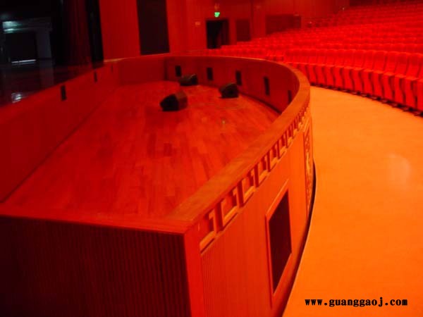江苏科瑞特舞台机械    升降乐池和升降栏杆   可面议图2