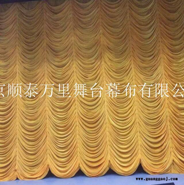 顺泰万里幕布长期供应阻燃舞台幕布  黄色背景幕布 各种阻燃绒布幕布 阻燃纱幕图2