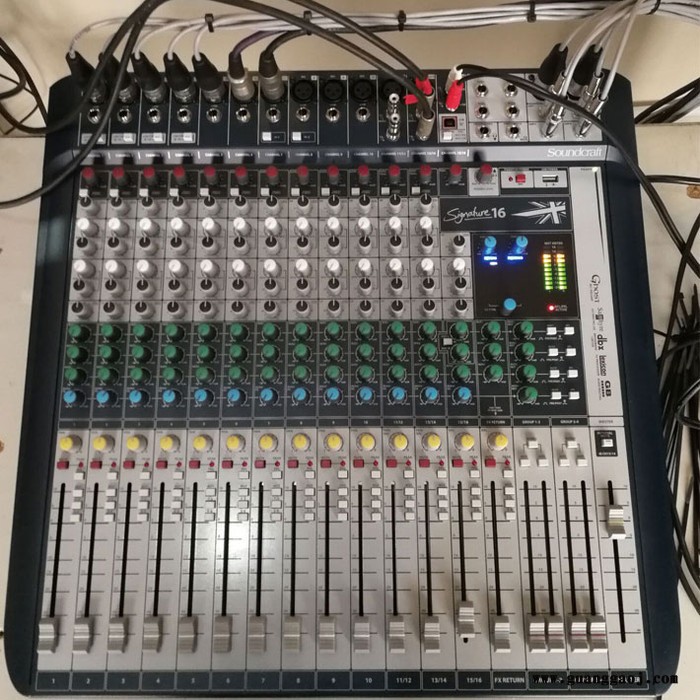 SOUNDCRAFT声艺 signature S-12专业舞台演出调音台带编组带USB12路调音台图6