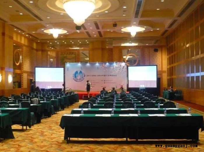 投影SRZ31K设备租赁31000流明全息婚礼设备租赁会议会务投影出租沉浸式互动投影楼体户外投影舞台上海投影机出赁图3