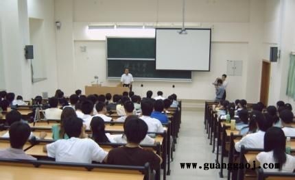 盐城平面设计培训 盐城学习平面设计 盐城中悦培训
