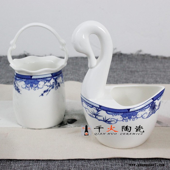 唐龙陶瓷 景德镇60头礼品餐具套装梅兰竹菊餐具图3
