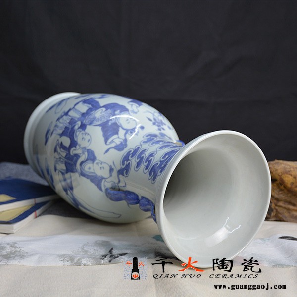 景德镇陶瓷礼品瓷花瓶专业定制图2