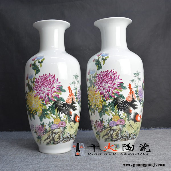 手绘陶瓷小花瓶定制图3