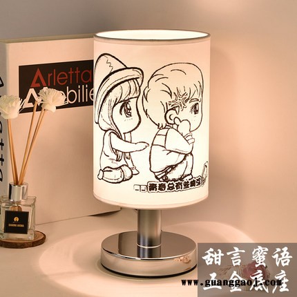 外贸货源小夜灯台灯创意现代简约卧室床头学习礼品温馨灯具灯饰 轻奢台灯图5