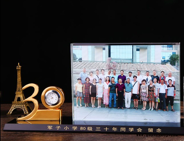 广州水晶聚会礼品定制同学聚会纪念品朋友周年聚会礼品毕业合照纪念品校友师生联谊会纪念品礼品定制定做图4