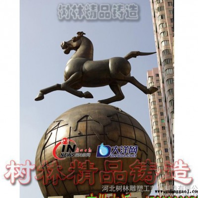 新创新铜马工艺品大型马踏飞燕制作 铜雕马踏飞燕报价 纯铜铸造大型铸铜马摆件 创意个性礼品定制爆