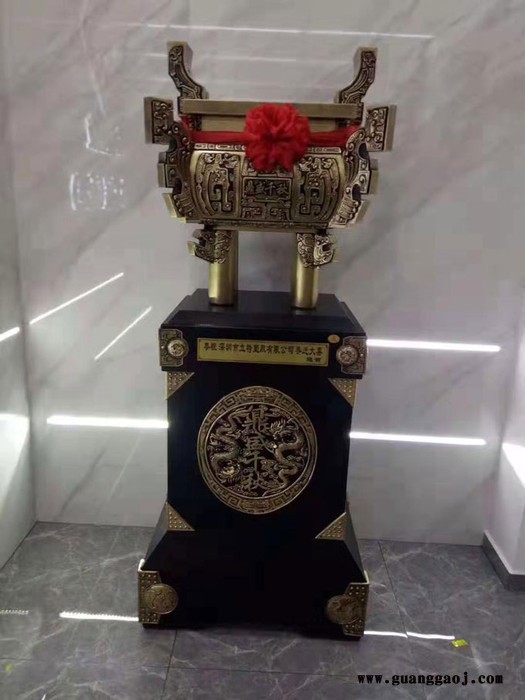 公司开业赠送礼品树脂工艺摆件礼品树脂大鼎金属鼎领航舵大握手礼品 公司开业赠送礼品图8