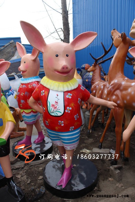 山西康大雕塑 定制礼品纯全手工剁毛三只猪小动物图2