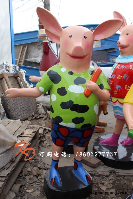 山西康大雕塑 定制礼品纯全手工剁毛三只猪小动物图3