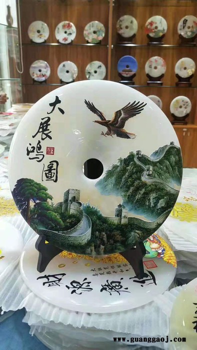 广州白玉石平安扣摆件定做批发，商务礼品定做图2