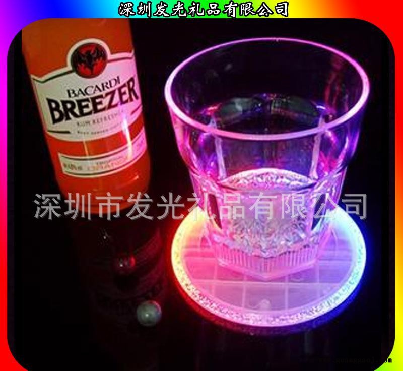 全球 创意促销礼品 LED发光杯垫 七彩杯垫 感应啤酒杯垫图1