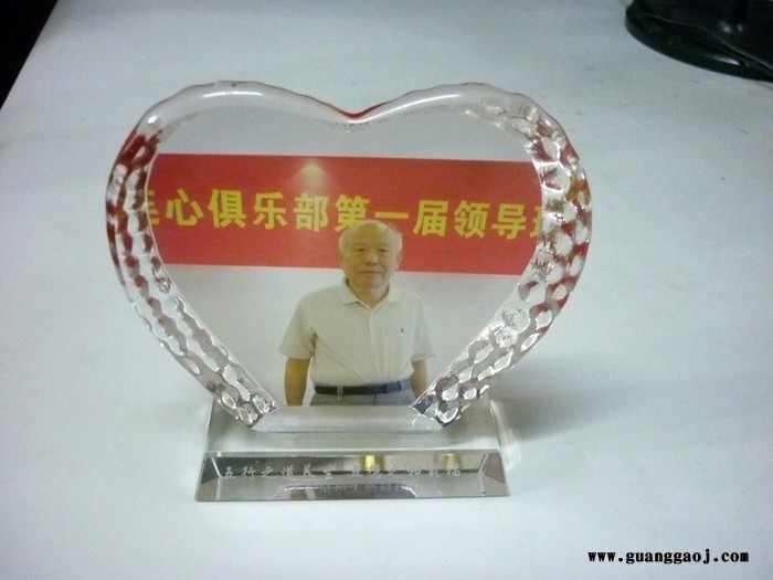 心形水晶彩印情侣照片纪念摆件礼品 爱心妈妈水晶心形纪念品定制图6