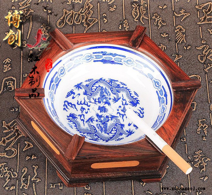 红酸枝工艺品六角烟灰缸实木质仿古青花瓷木雕创意礼品烟缸特价