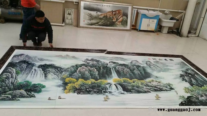 陶瓷瓷板画礼品定做景德镇陶瓷瓷板画定制厂家图5